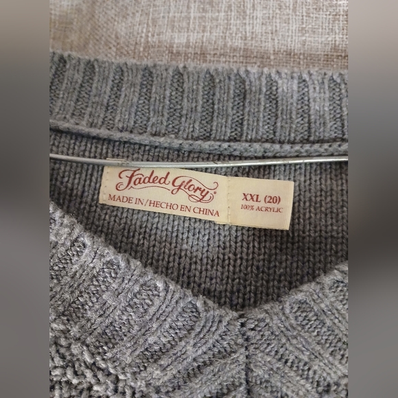 FADED GLORY WOMEN'S XXL LONG SLEEVE GRAY SWEATER (SIZE 20) - Picture 2 of 3
